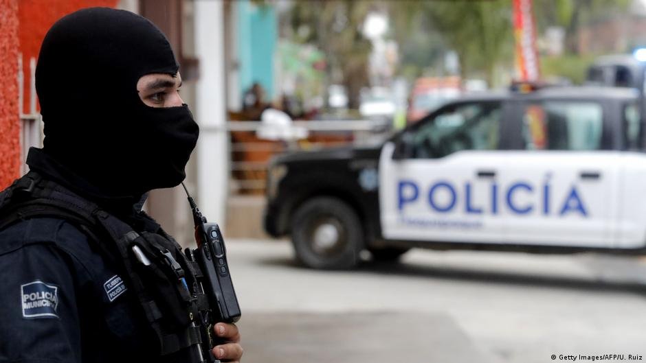 Desmantelan red de tráfico de migrantes en México que utilizaba túneles secretos hacia EE.UU.